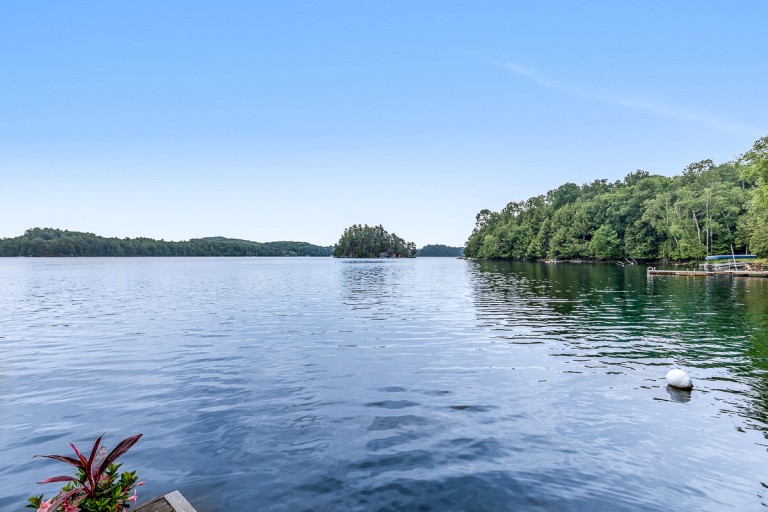 1020 Hilltop Crescent, Muskoka, Ontario, Canada
