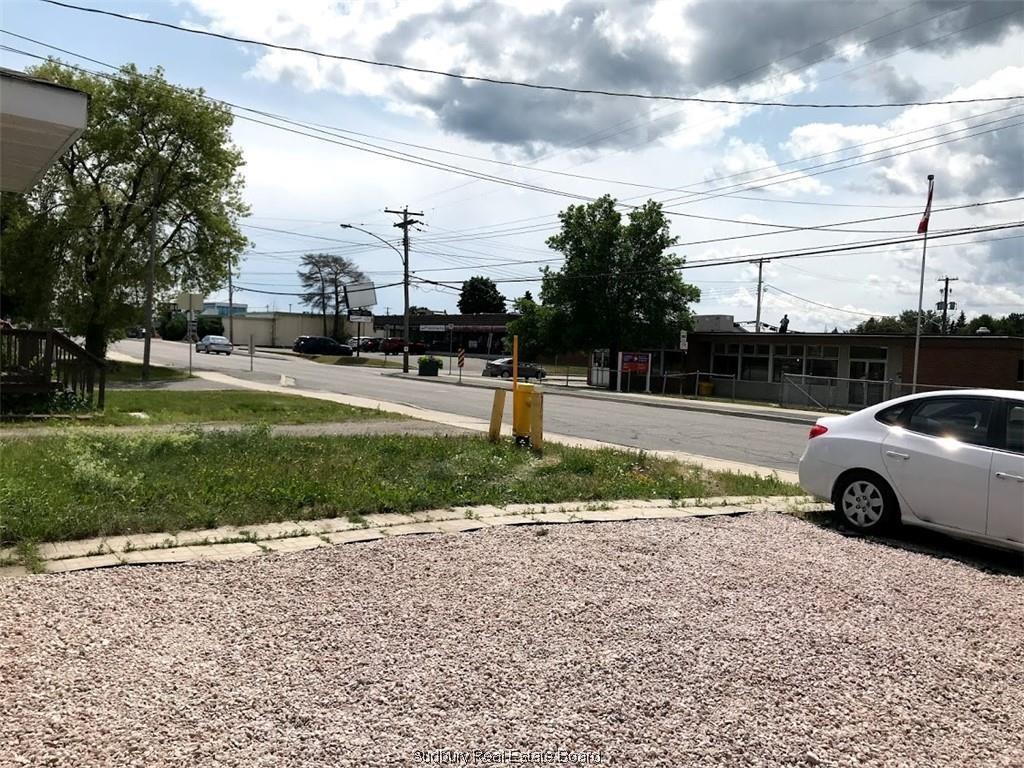 3501 Errington Avenue, Chelmsford, Ontario, Canada