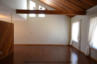 18 STACEY CRES, Garson, Ontario, Canada