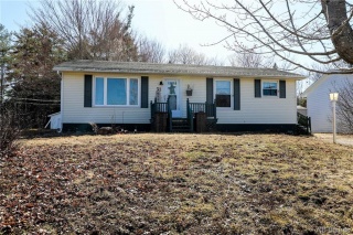 31 Tower Road, Fredericton New Brunswick, Canada