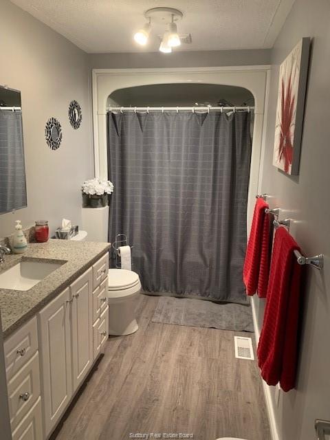 470 Ottawa Street, Mattawa, Ontario, Canada