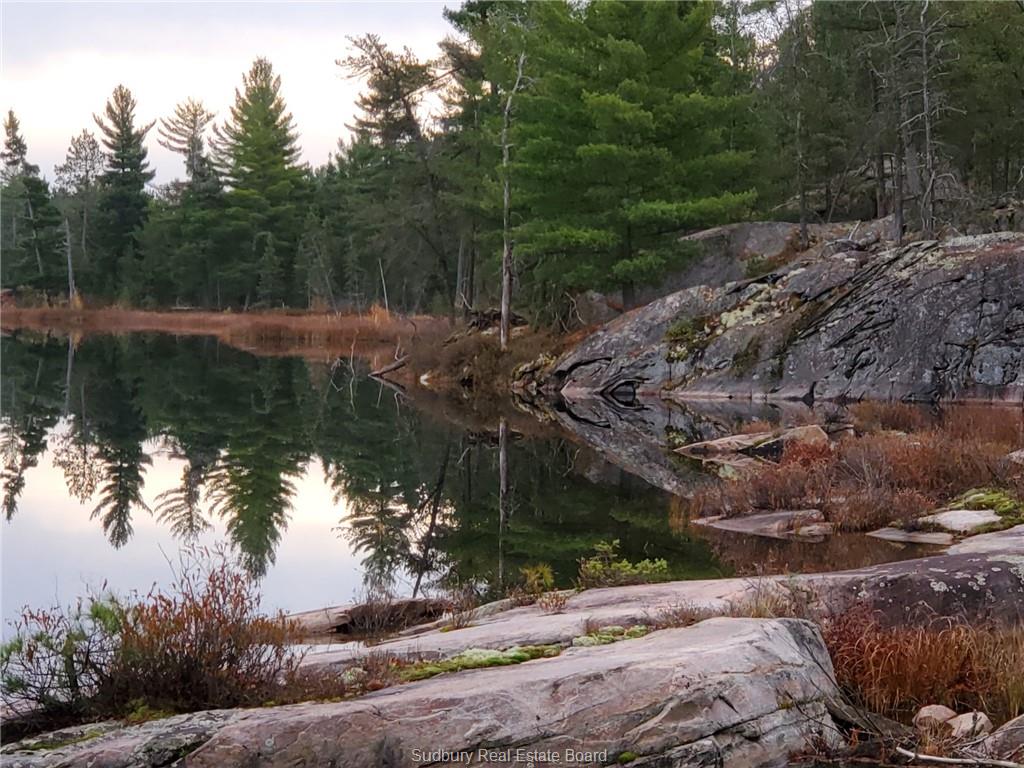 67 Serenity Bay Road, Noelville Ontario, Canada