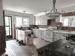7 king street, St. Charles Ontario, Canada