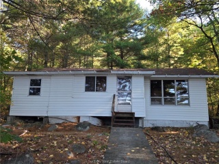 13 four mile island, Alban Ontario, Canada