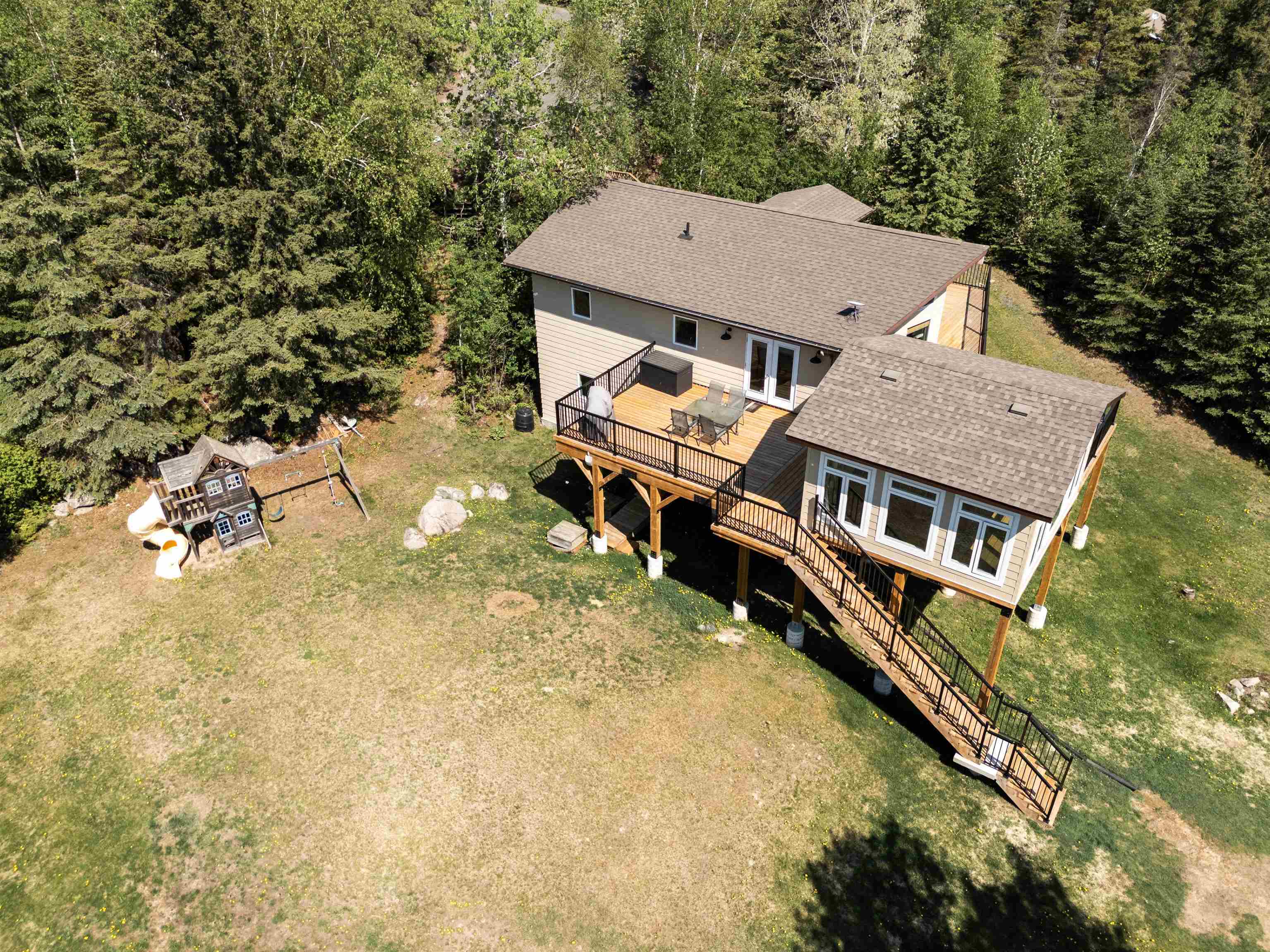 220D Phantom Drive, Kenora, Ontario, Canada photo 4