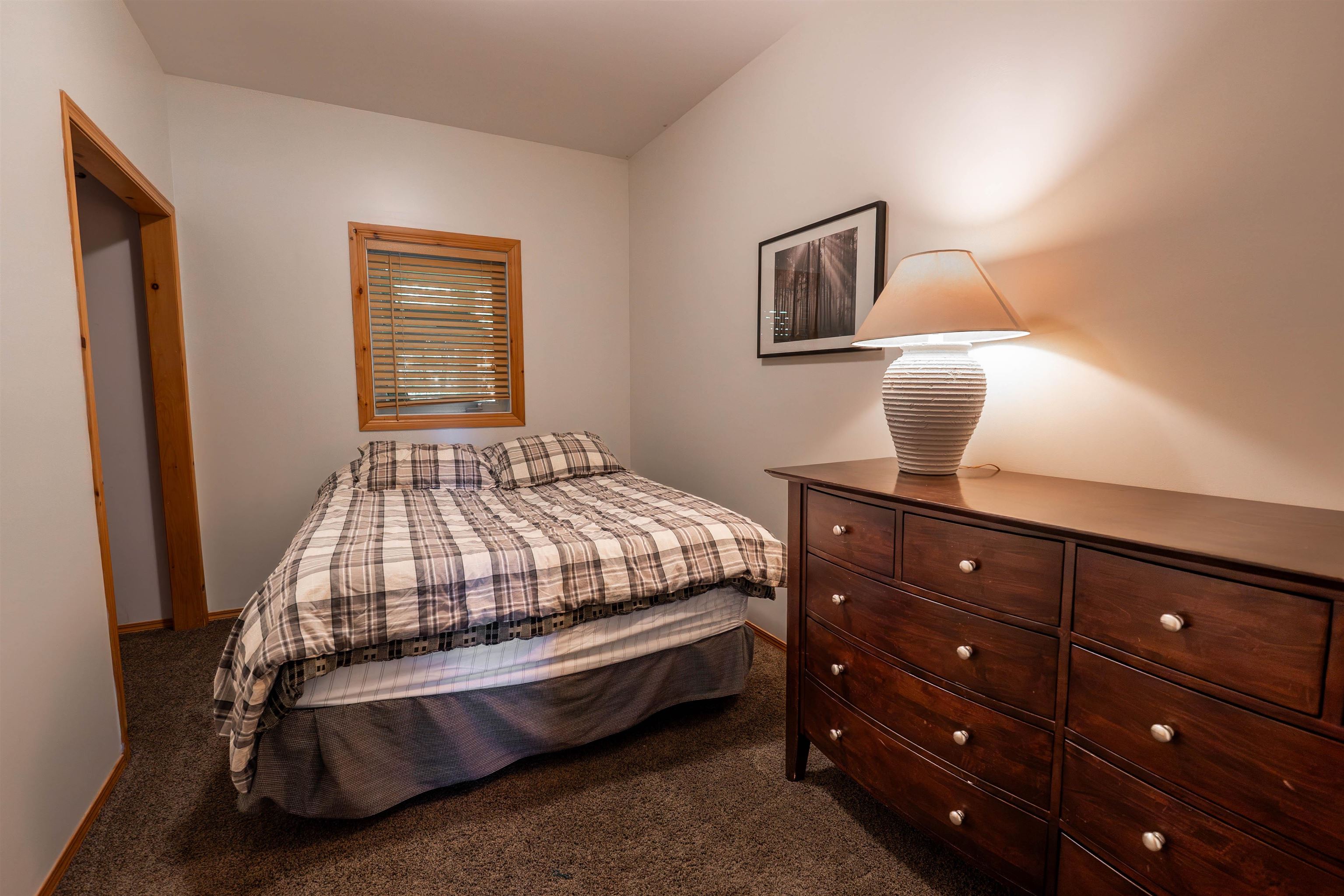 220D Phantom Drive, Kenora, Ontario, Canada photo 22