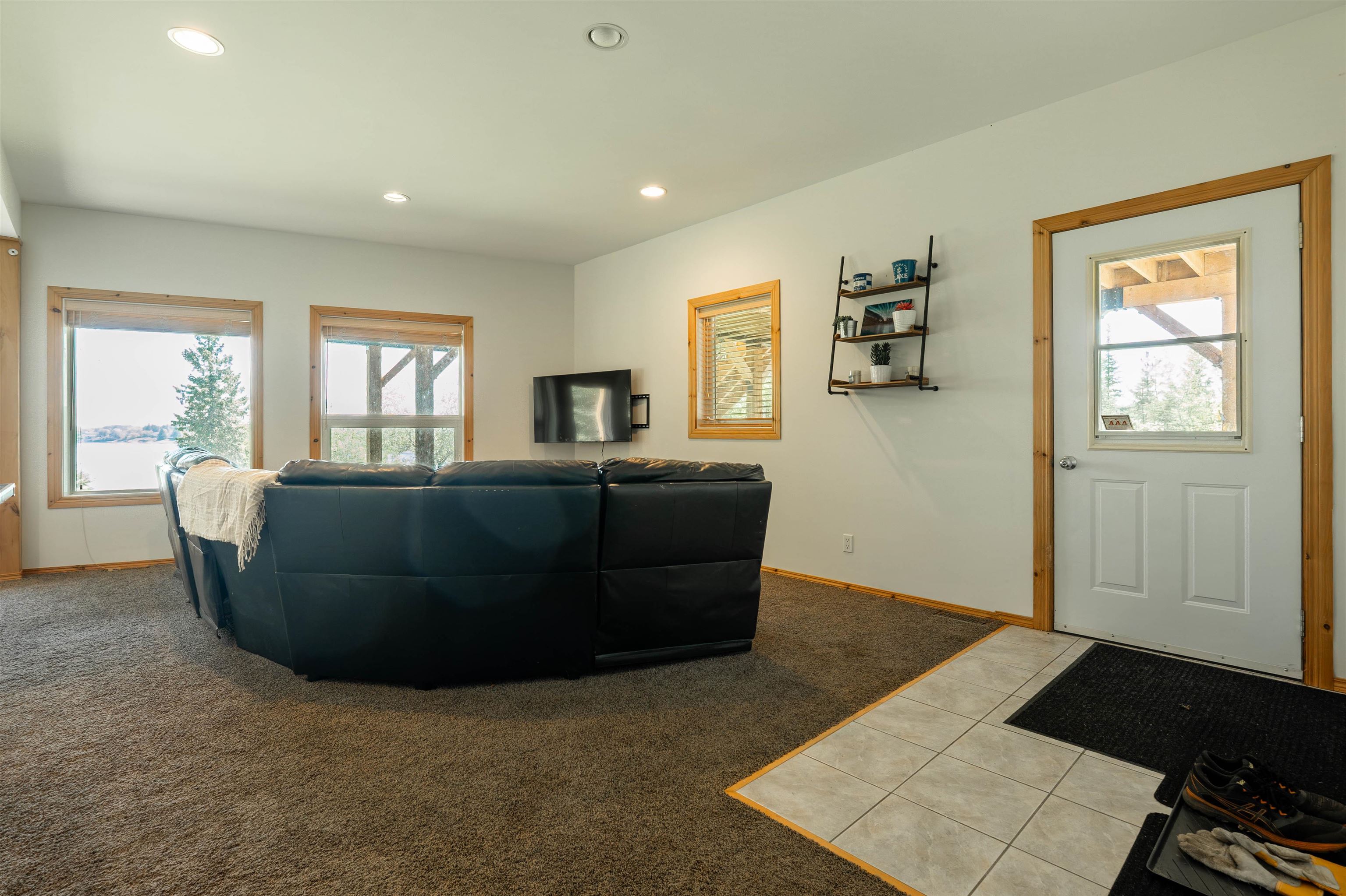 220D Phantom Drive, Kenora, Ontario, Canada photo 23