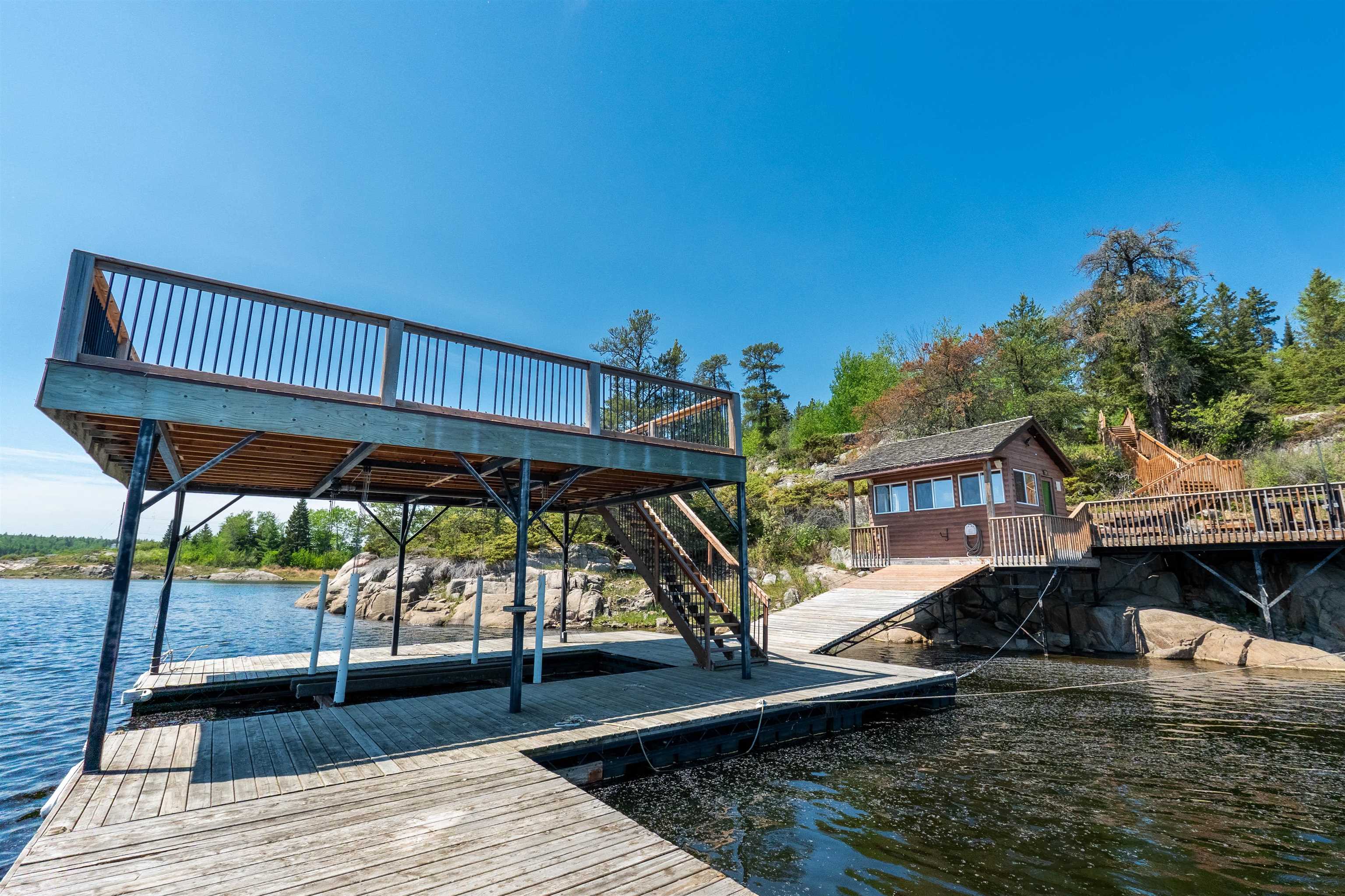 220D Phantom Drive, Kenora, Ontario, Canada photo 36