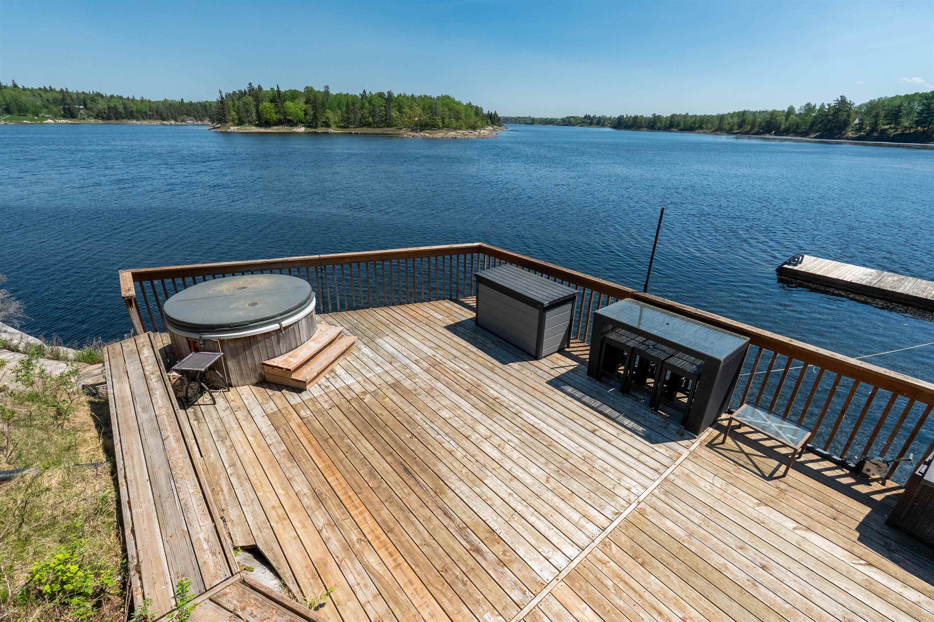 220D Phantom Drive, Kenora, Ontario, Canada photo 42