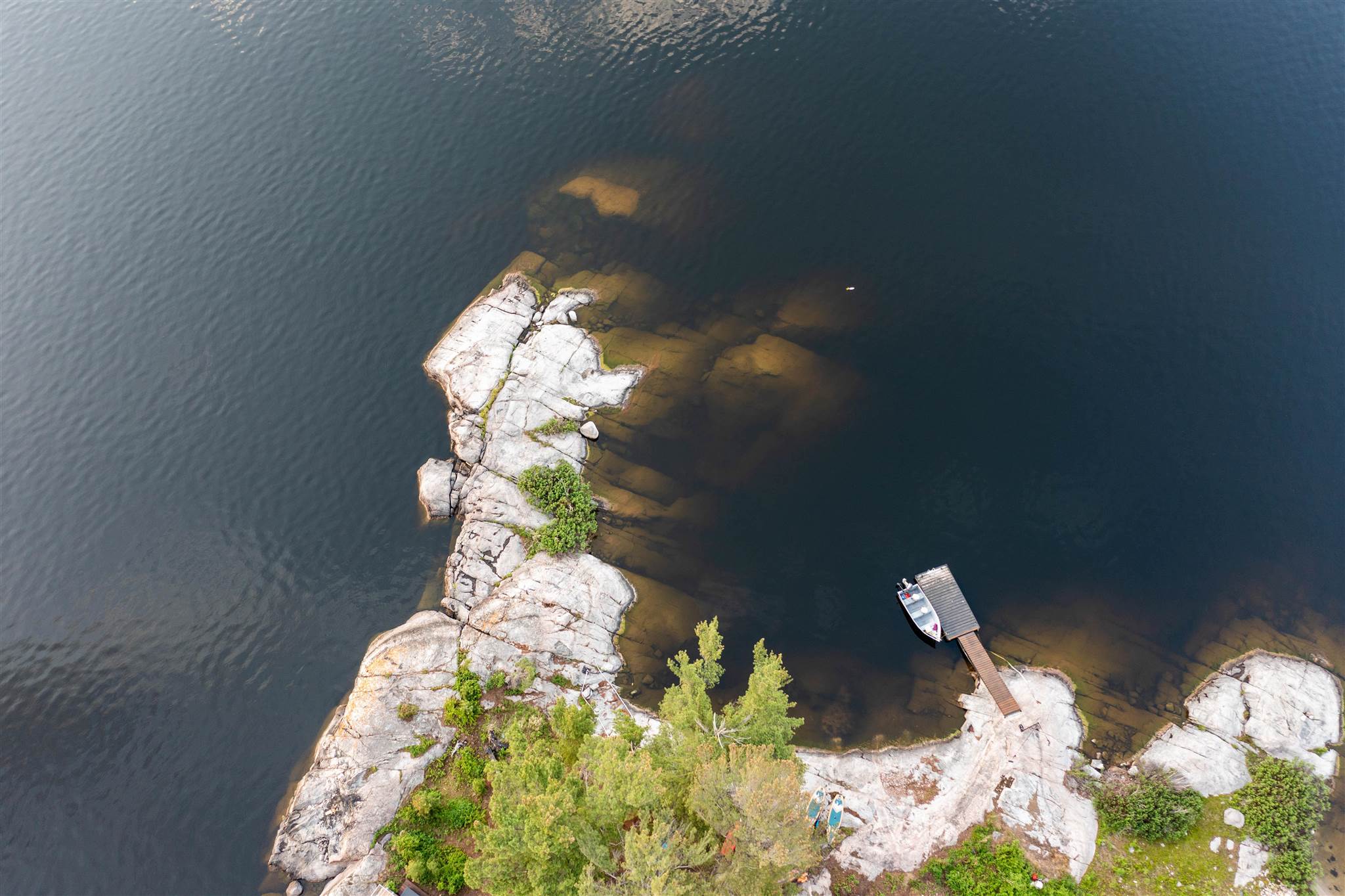 Island S900 Little Sand Lake, Minaki, Ontario, Canada photo 40