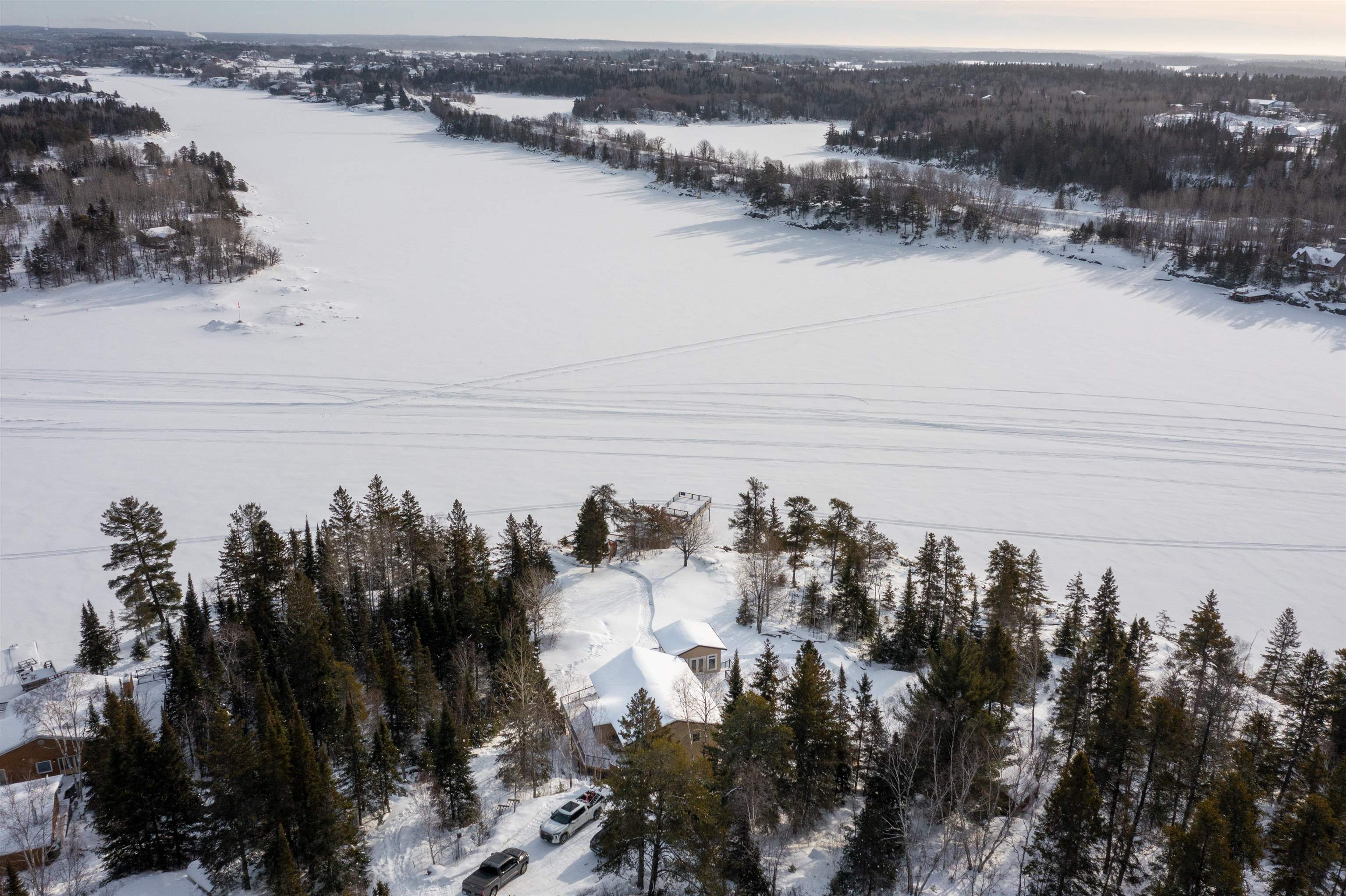 220D Phantom Drive, Kenora, Ontario, Canada photo 6