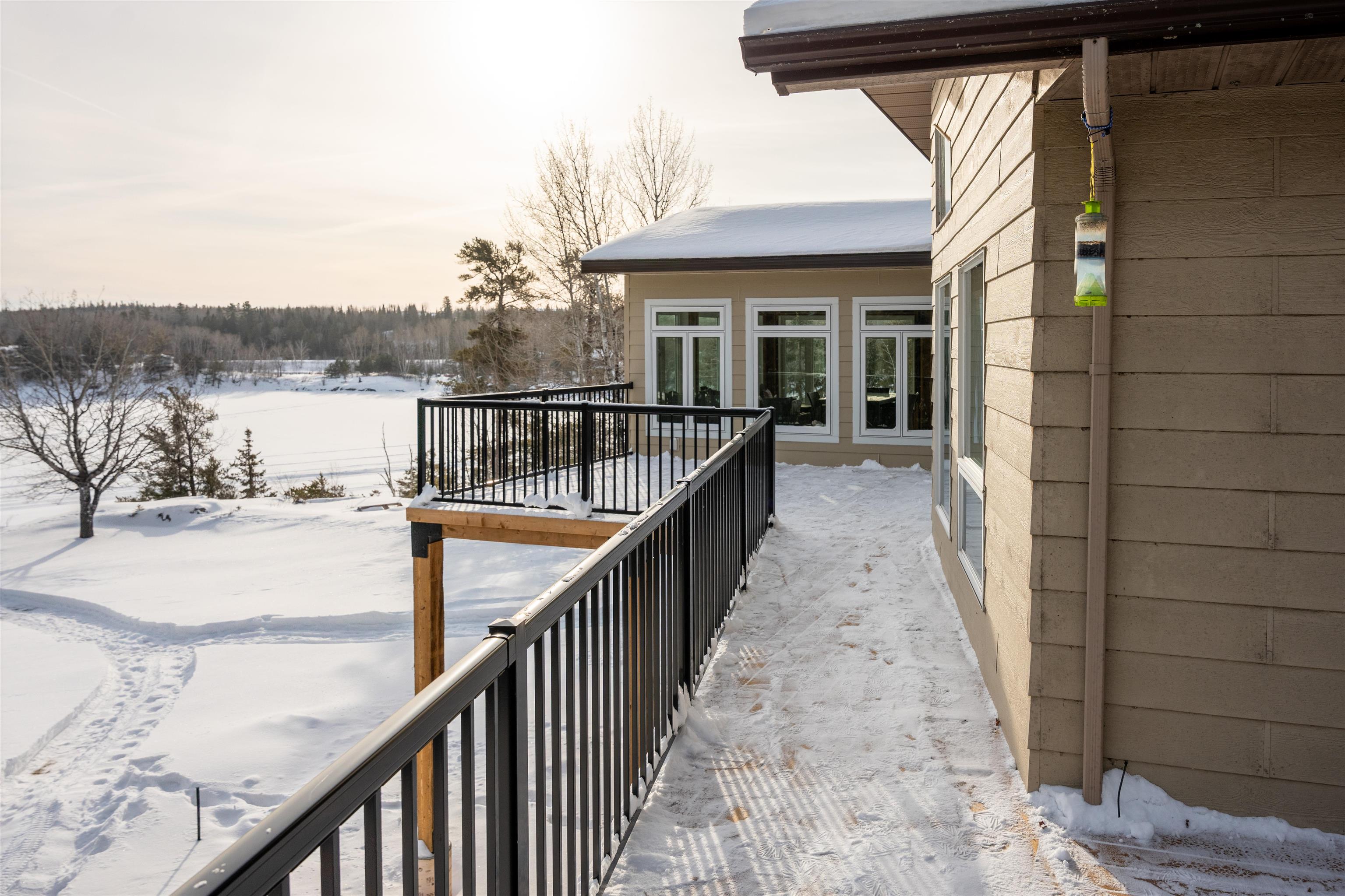 220D Phantom Drive, Kenora, Ontario, Canada photo 39