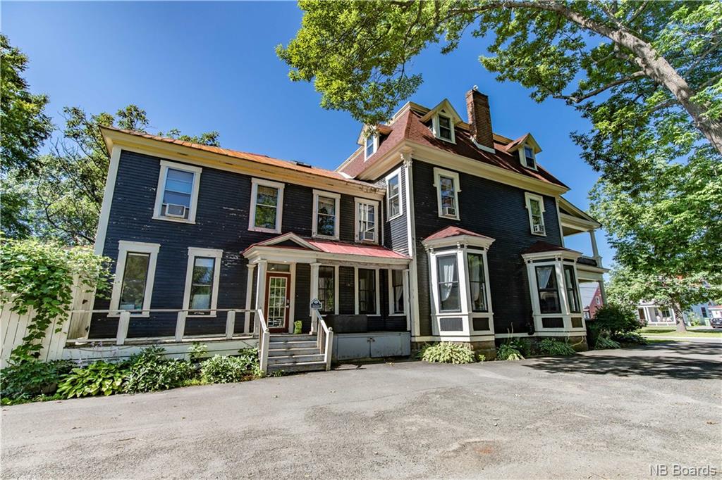 230 University Avenue, Fredericton, New Brunswick, Canada