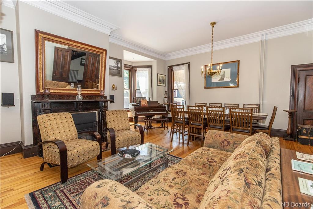 230 University Avenue, Fredericton, New Brunswick, Canada