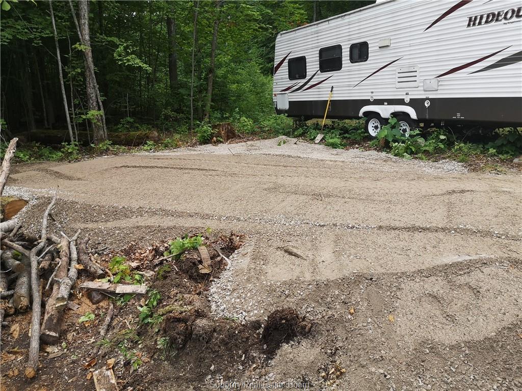 1067 Monument Road, Spring Bay, Ontario, Canada