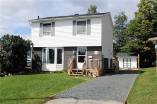 11 St Laurent Place, Elliot Lake Ontario, Canada