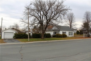 240 Spruce Street, Espanola Ontario, Canada