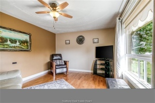 8 Arlington E Drive, Dowling Ontario