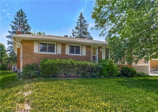 860 Hildegarde Avenue, Sudbury Ontario, Canada