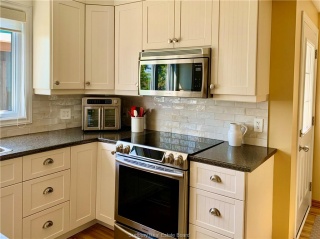 240 Lake Road, St. Charles Ontario