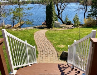 240 Lake Road, St. Charles Ontario