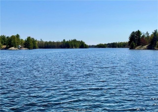 240 Lake Road, St. Charles Ontario