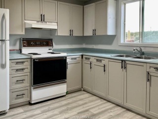 369 Bessie, Sudbury Ontario