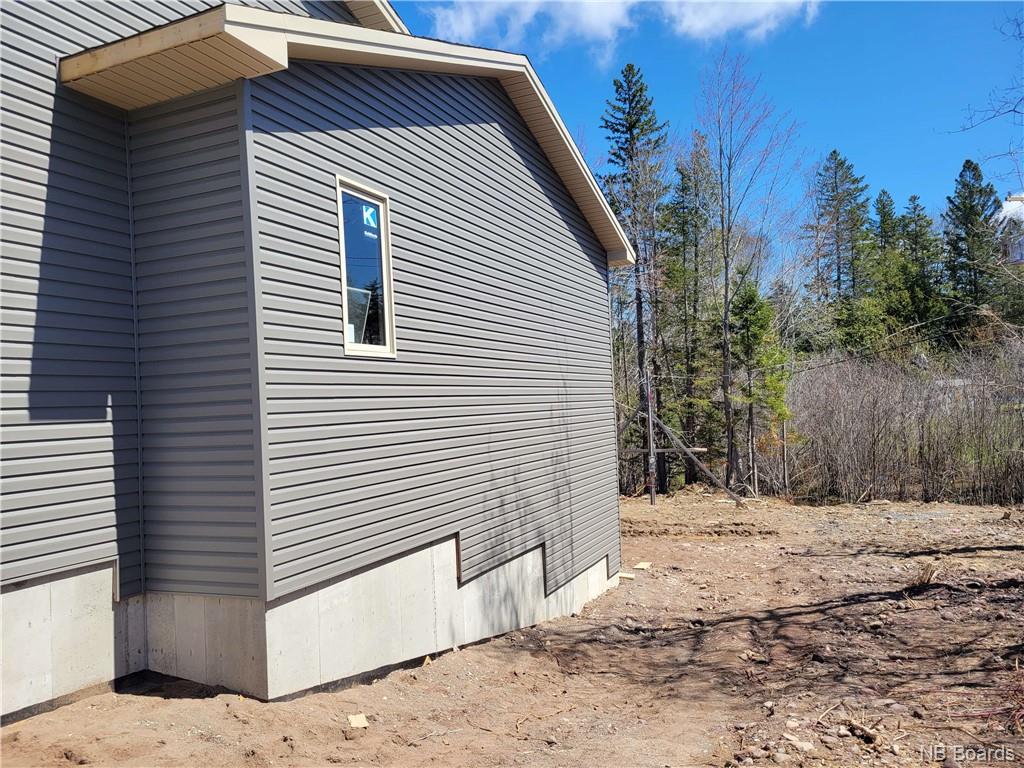 27 Emmerson Street, Fredericton, New Brunswick, Canada