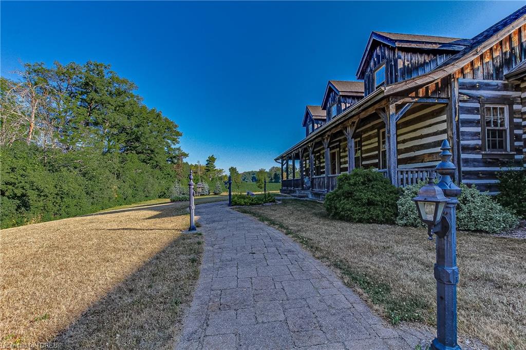 1295 SHOULDICE Side Road, North Dumfries, Ontario, Canada