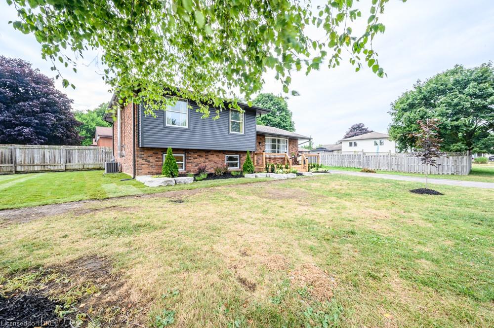 48 DEVONSHIRE Avenue, Tillsonburg, Ontario, Canada