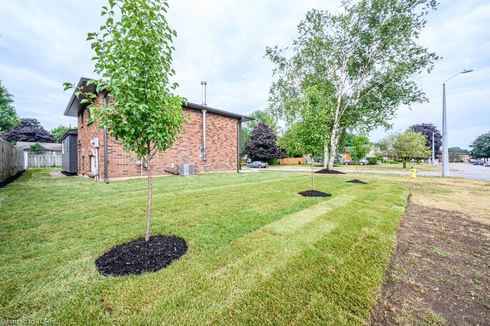 48 DEVONSHIRE Avenue, Tillsonburg, Ontario, Canada