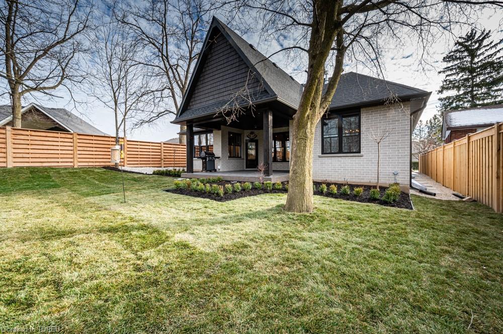 209 NORTH Street E, Norwich Township, Ontario, Canada