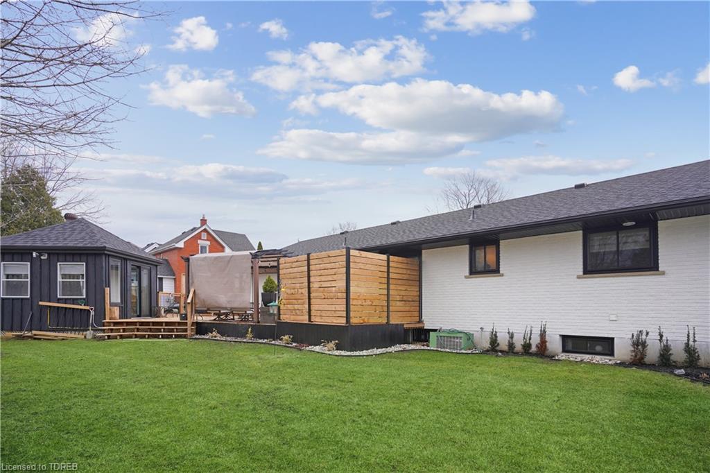 3 SOUTH COURT Street E, Norwich Township, Ontario, Canada