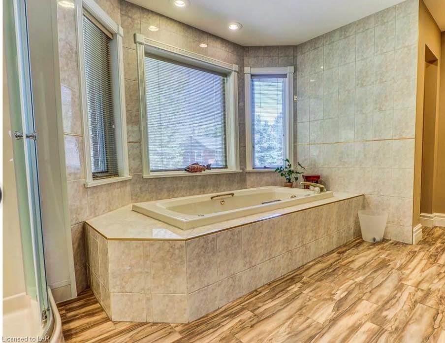649 DRIFTWOOD Road, Orillia, Ontario, Canada