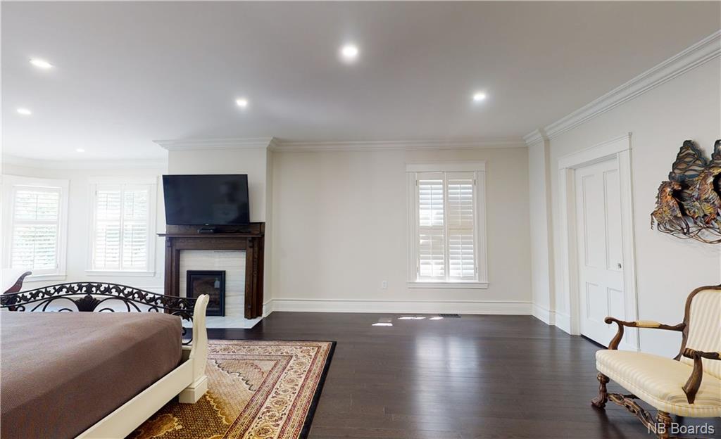 82 Waterloo Row, Fredericton, New Brunswick, Canada