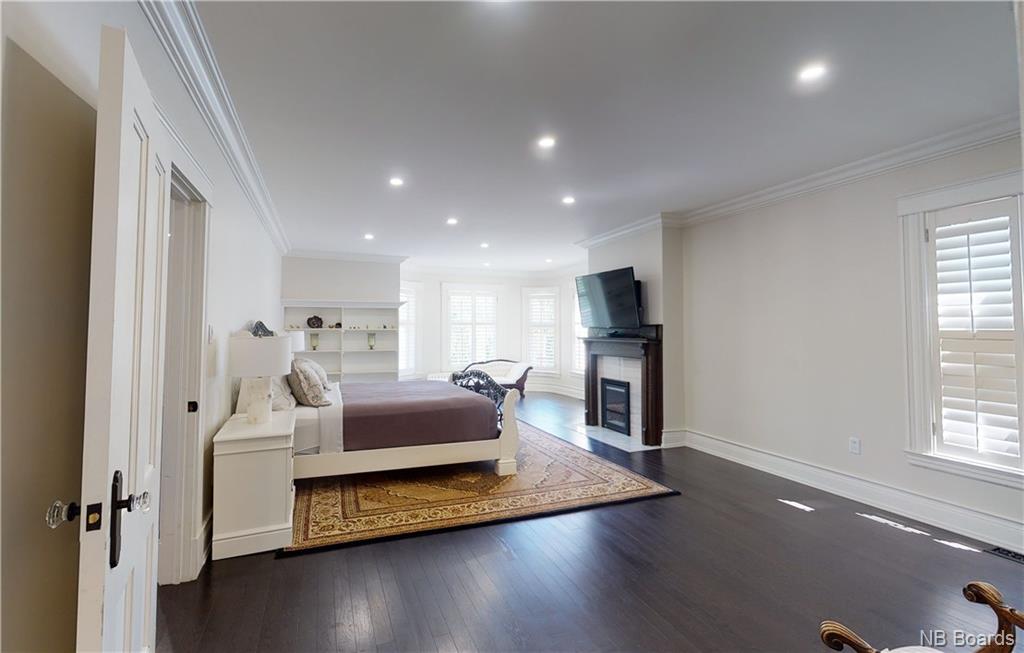 82 Waterloo Row, Fredericton, New Brunswick, Canada