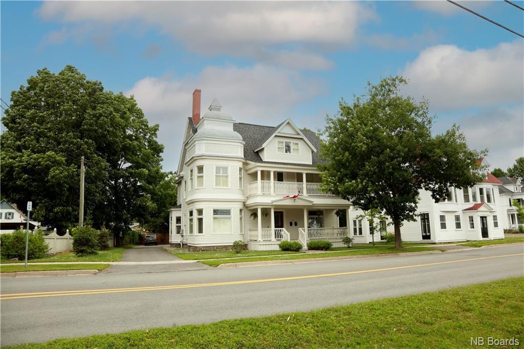 82 Waterloo Row, Fredericton, New Brunswick, Canada