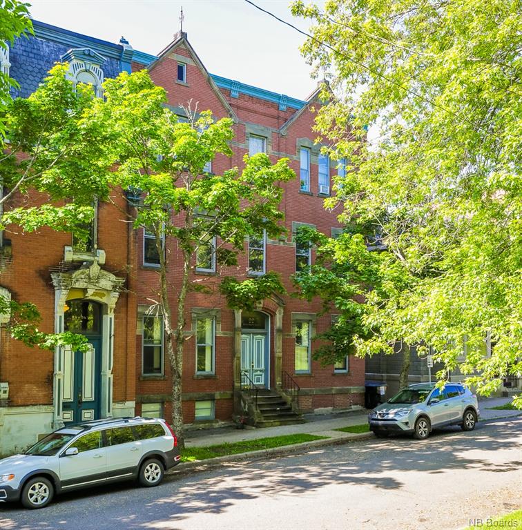 22 Queen Square South, Saint John, New Brunswick, Canada