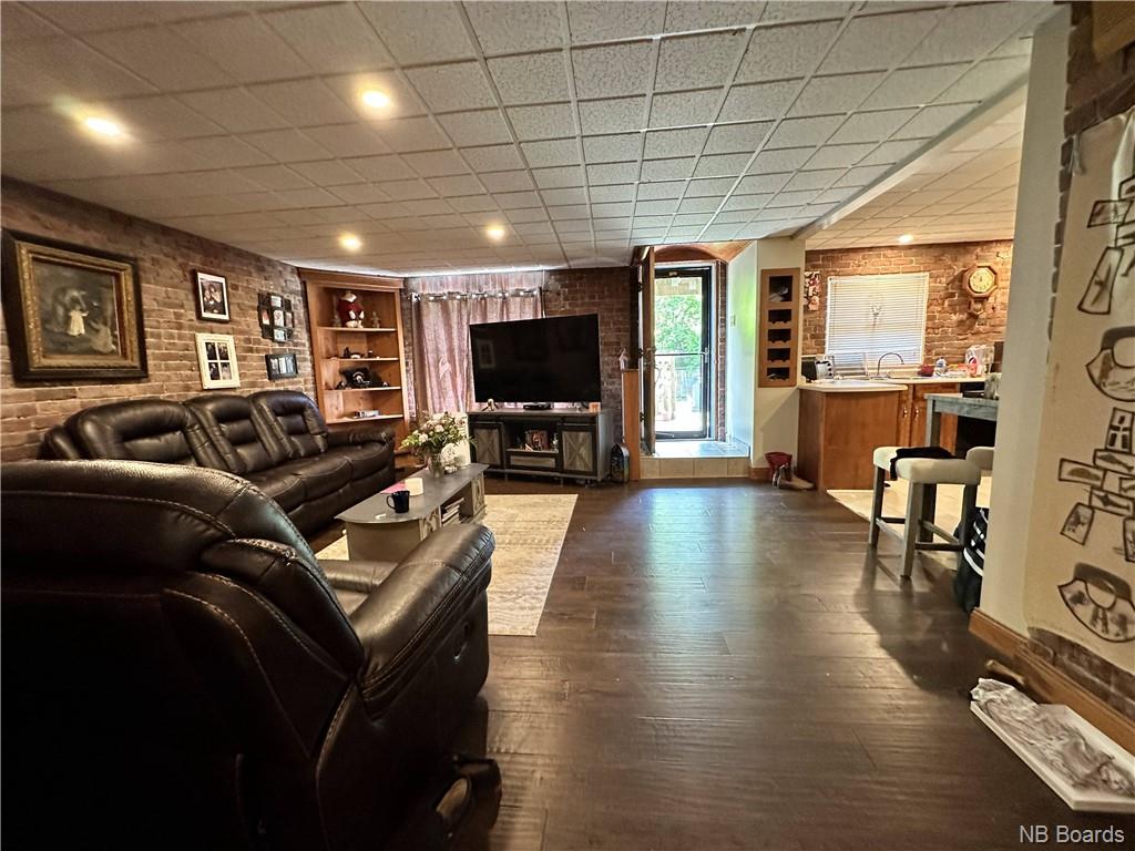 22 Queen Square South, Saint John, New Brunswick, Canada