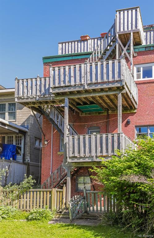 22 Queen Square South, Saint John, New Brunswick, Canada