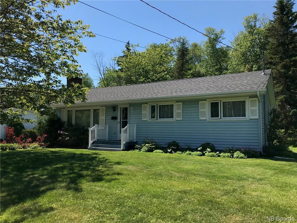 30 Broadway Street, Rothesay New Brunswick, Canada