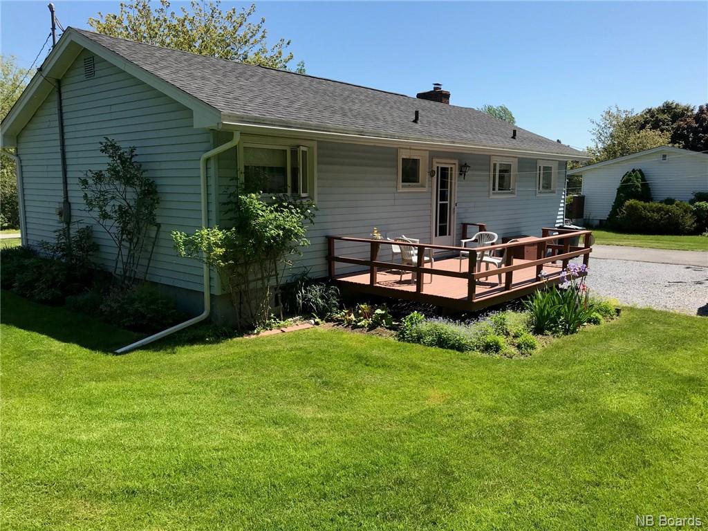 30 Broadway Street, Rothesay New Brunswick, Canada
