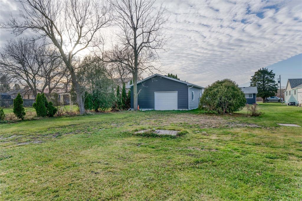 5878 TELFER Road, Sarnia, Ontario, Canada