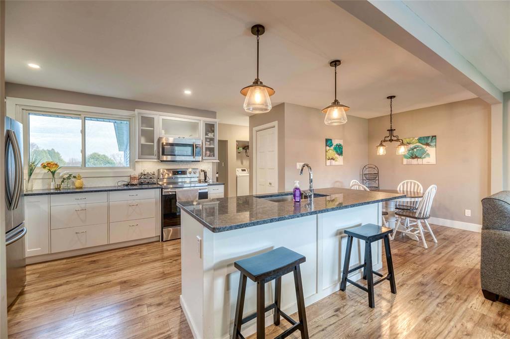 5878 TELFER Road, Sarnia, Ontario, Canada