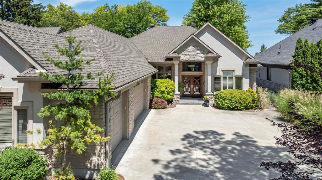 1960 LAKESHORE Road, Sarnia, Ontario, Canada photo 1