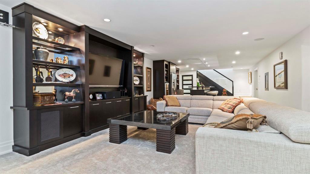 1960 LAKESHORE Road, Sarnia, Ontario, Canada photo 35