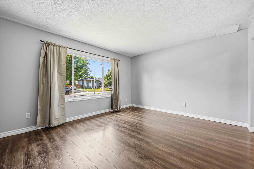 767 Cardiff Drive, Sarnia, Ontario, Canada photo 9