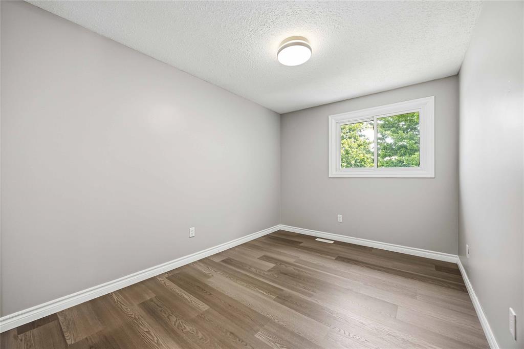 767 Cardiff Drive, Sarnia, Ontario, Canada photo 15