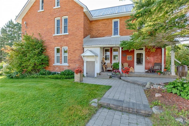 481 Howard Road, Eganville, Ontario, Canada photo 3