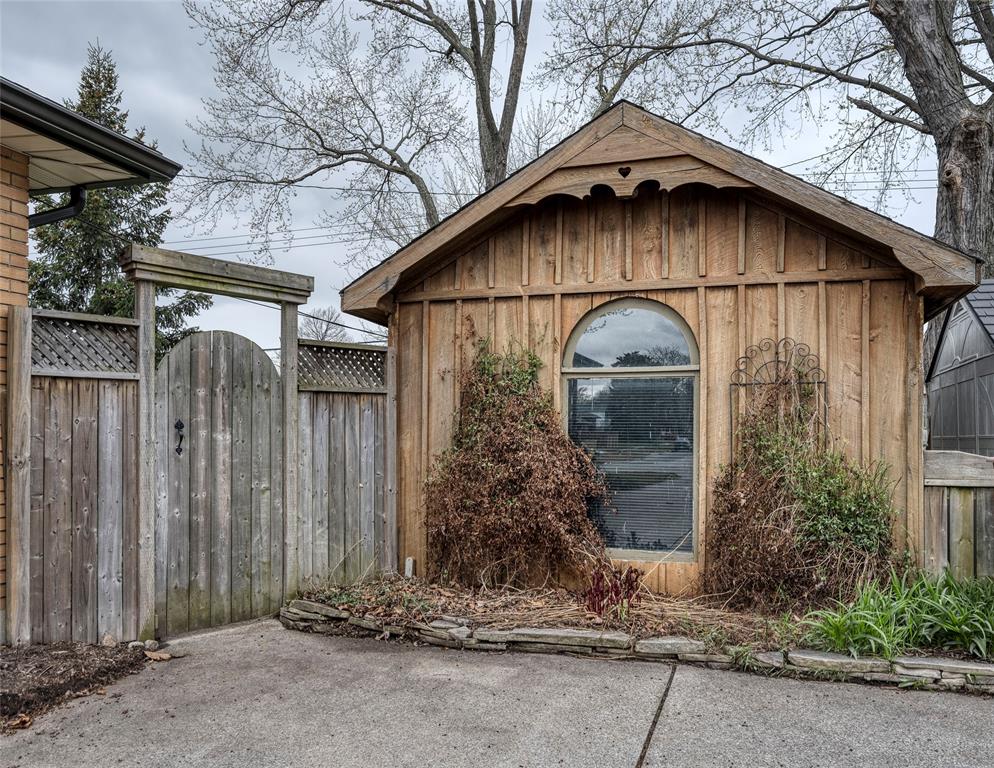 191 BORDEN Street, Sarnia, Ontario, Canada
